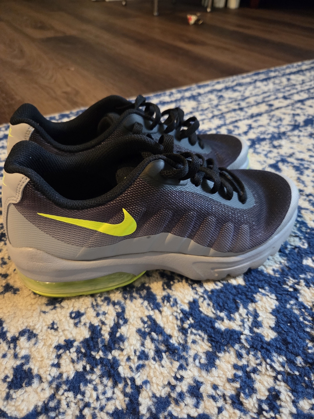 Nike Kids Black and Gray Sneakers with Neon Yellow Swoosh